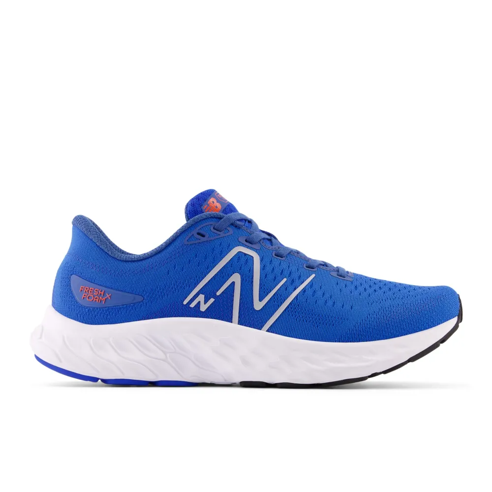 New Balance Fresh Foam Evoz ST MEVOVCB / blau