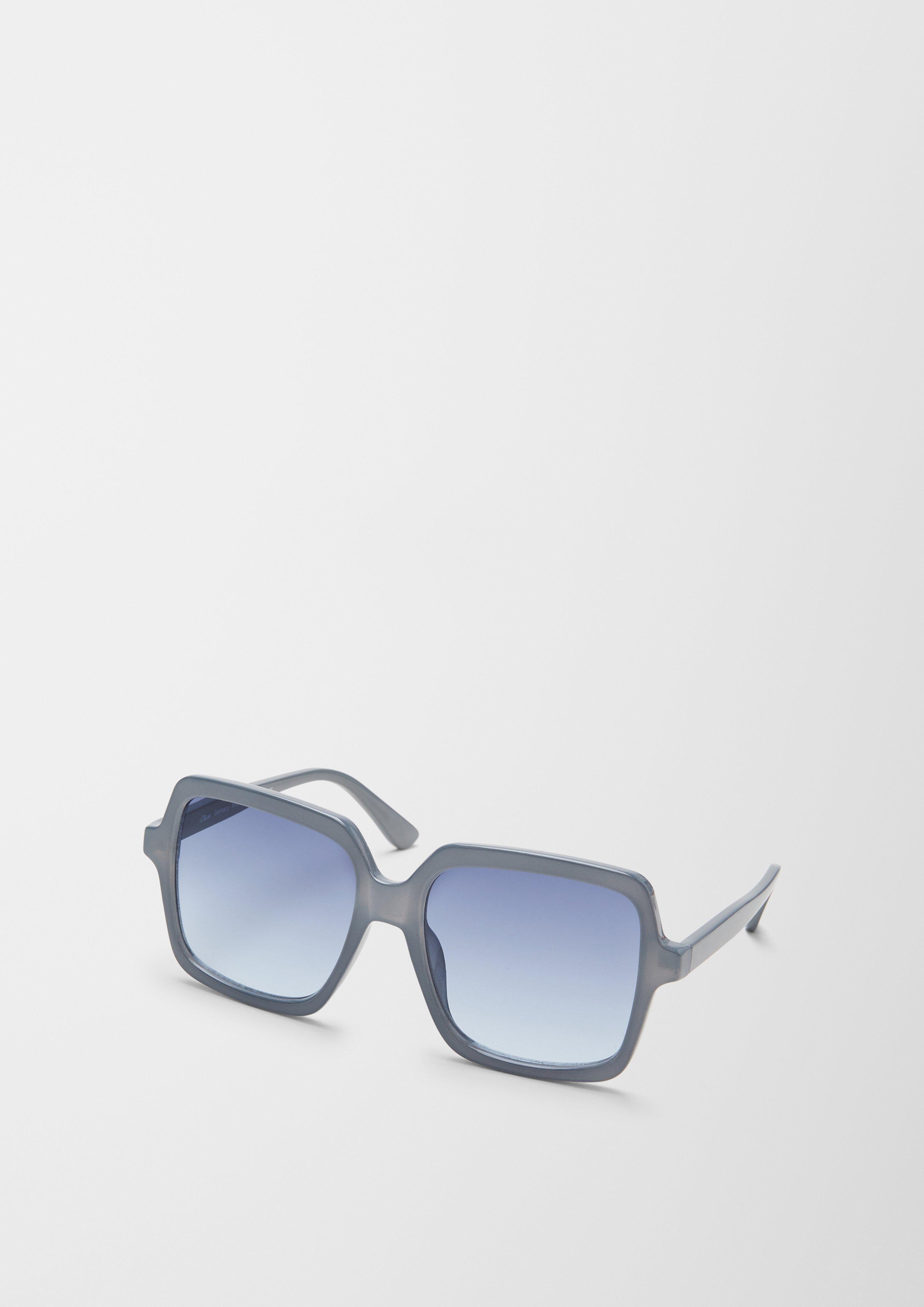Große Sonnenbrille mit quadratischen Gläsern  6008487-400