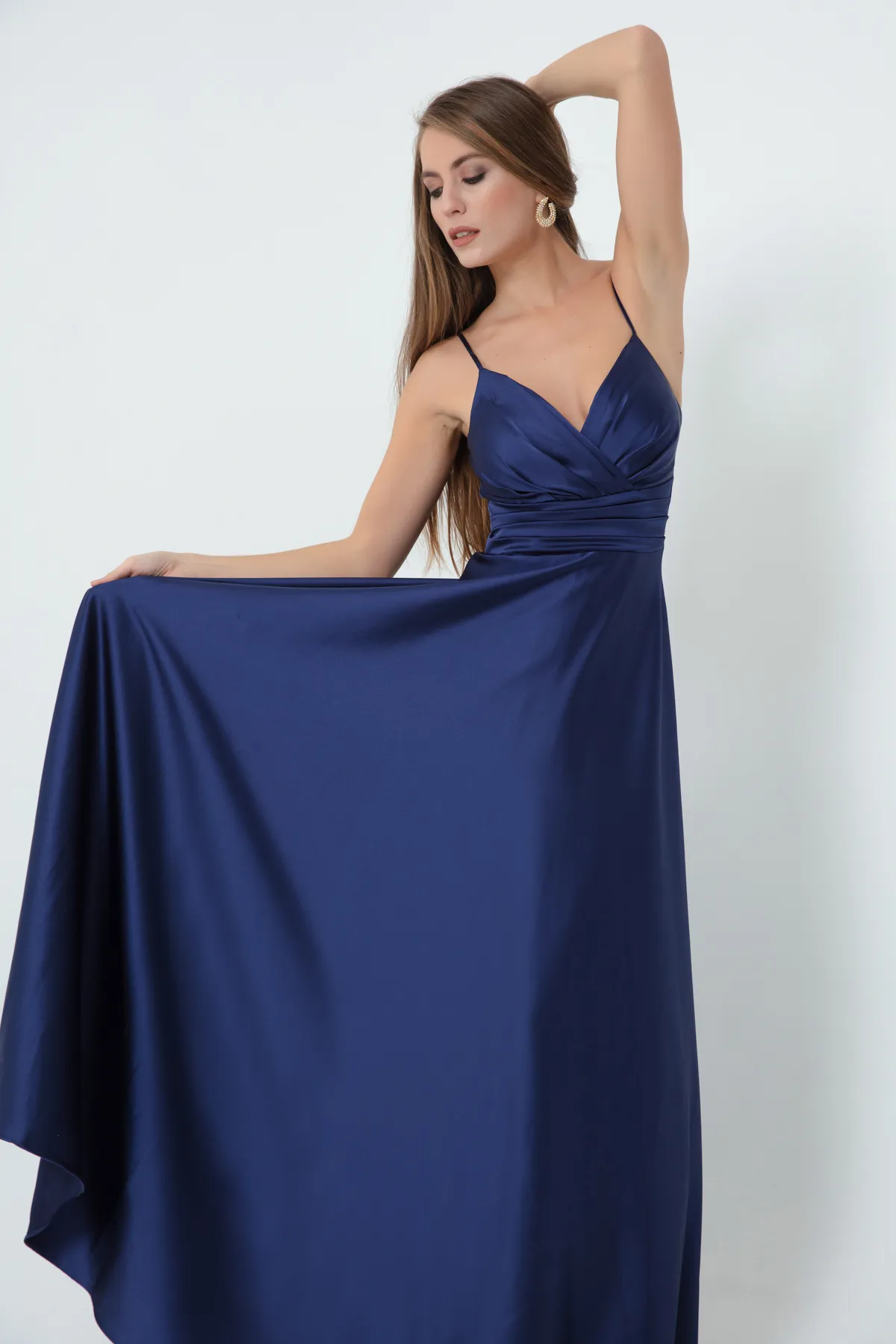 Lafaba  Marineblaues langes Abendkleid und Abschlusskleid aus Satin mit Seilriemen und Taillengürtel für Damen