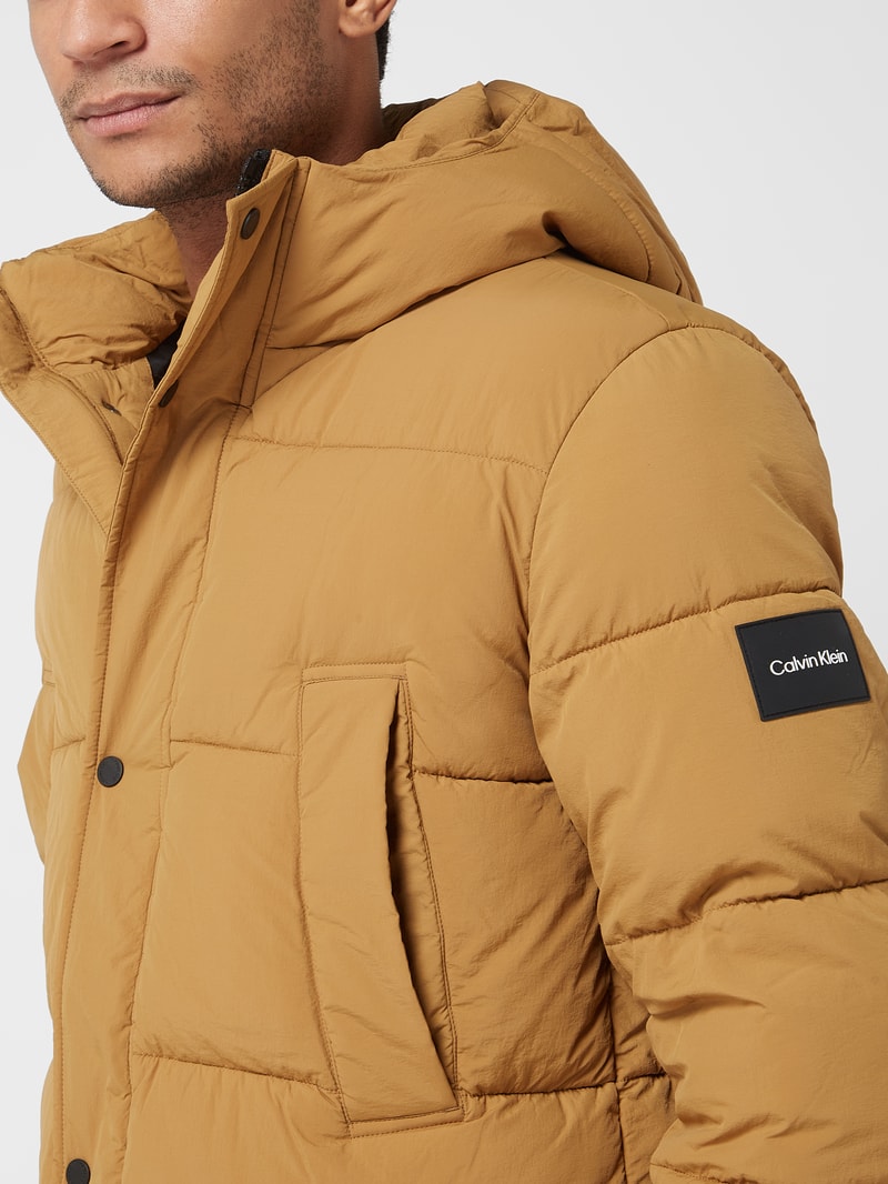 Steppjacke mit Kapuze Modell 'CRINKLE' in camel
