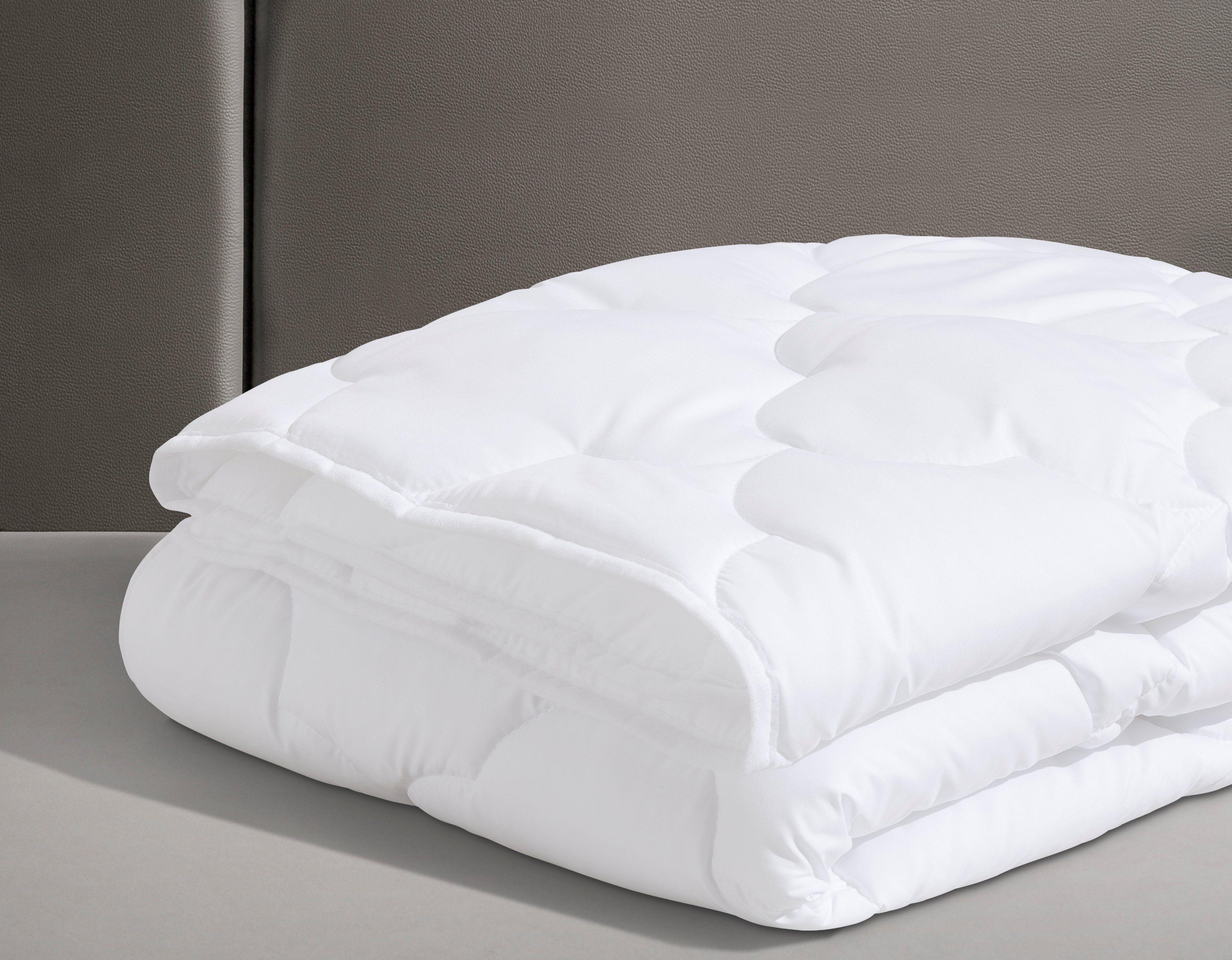 Kunstfaserbettdecke, Mondschein, my home, Füllung: Polyester, Bezug: Polyester oder antibakteriellen Microfaser, Bettdecke in 135x200 cm und weiteren Größen, für Sommer oder Winter
