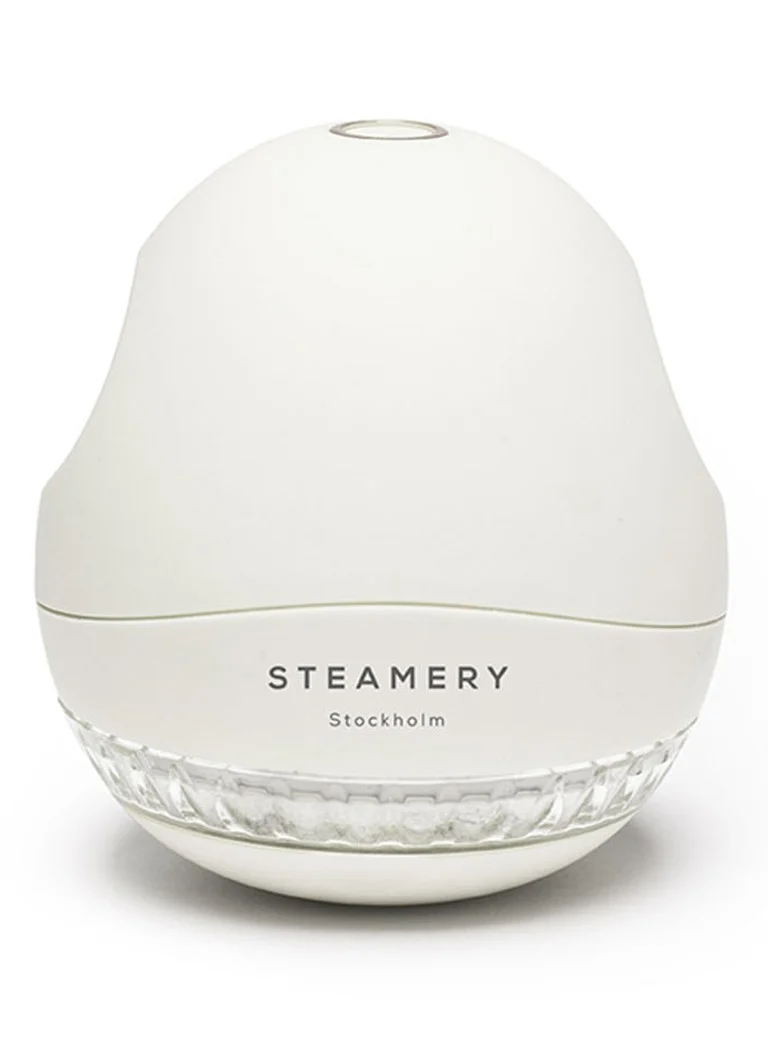 The Steamery Pilo Fabric Shaver depiller
