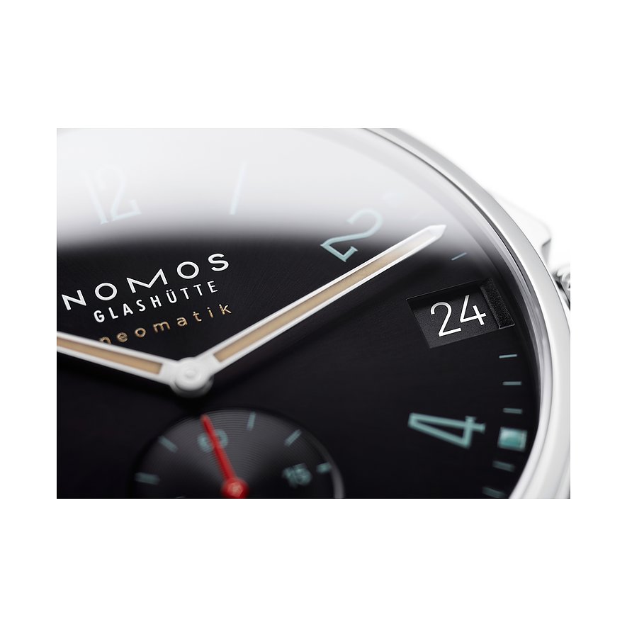 Nomos Glashütte Herrenuhr Tangente Sport neomatik 42 Datum blauschwarz