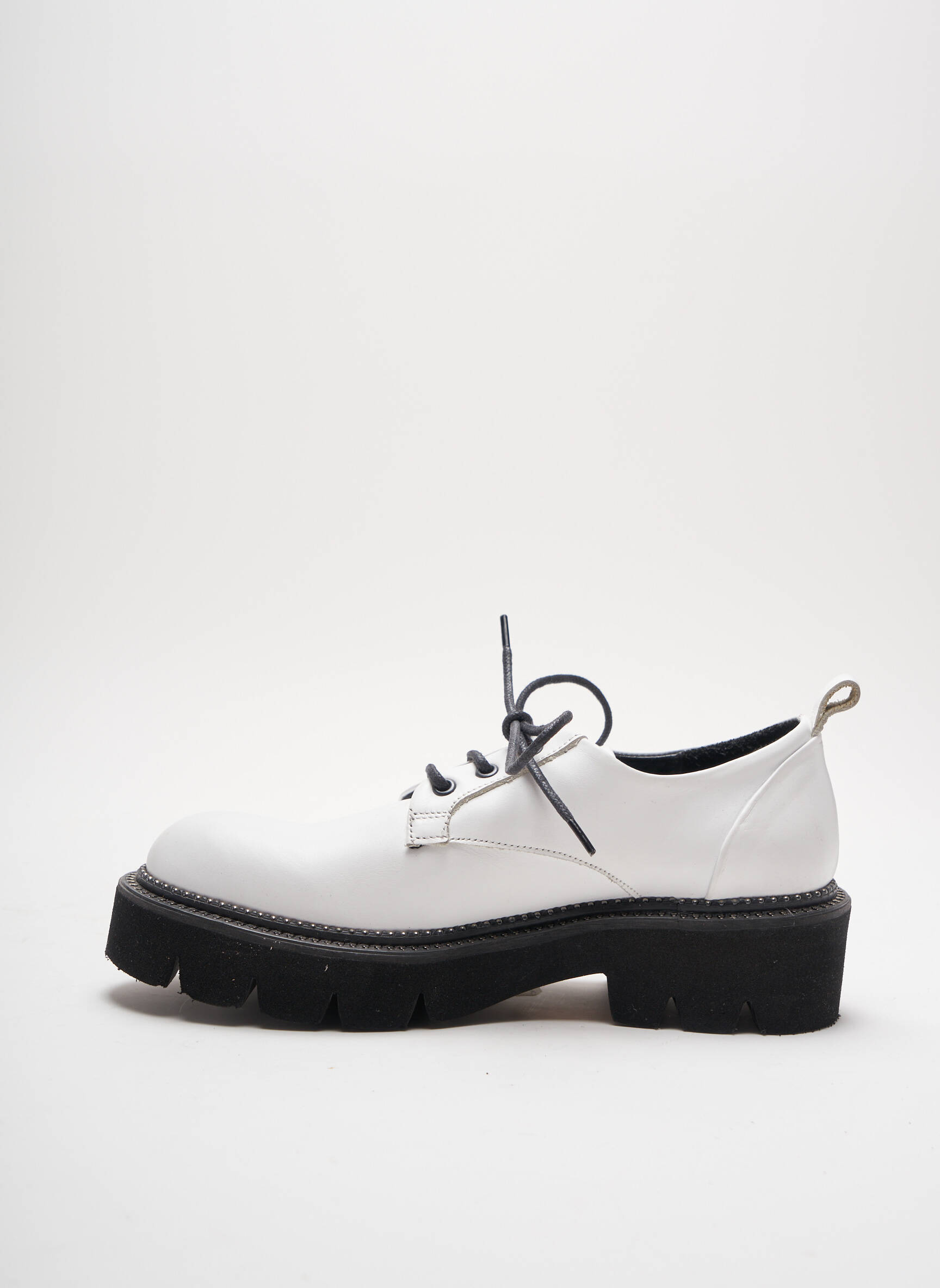 Stephane Gontard Derby Femme couleur blanc