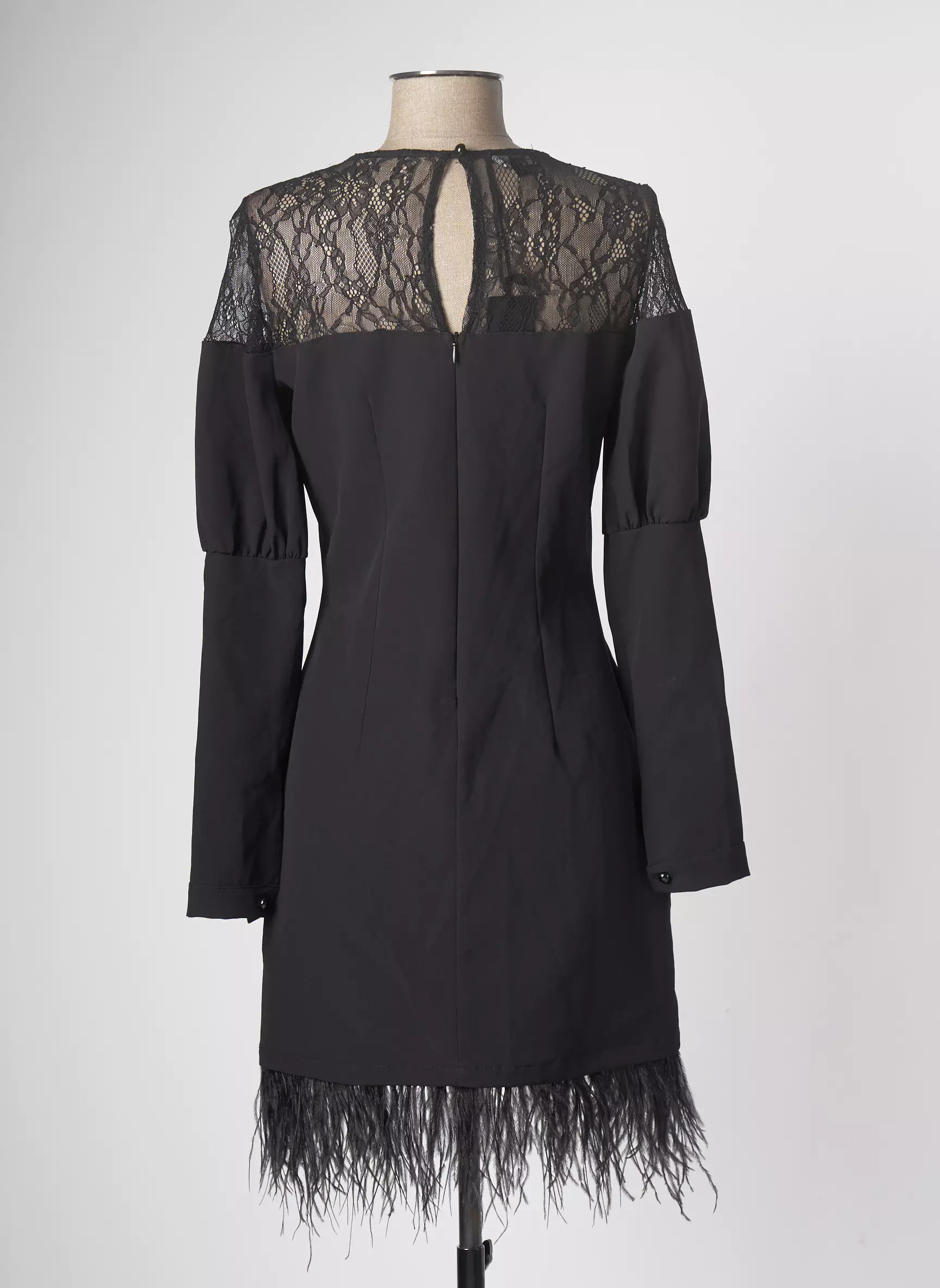 Astrid Black Label Robes Courtes Femme couleur noir