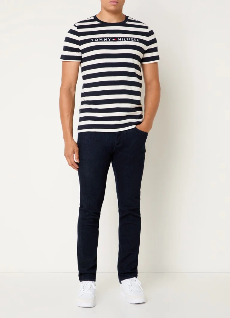 Tommy Hilfiger T-shirt with stripe print and logo embroidery