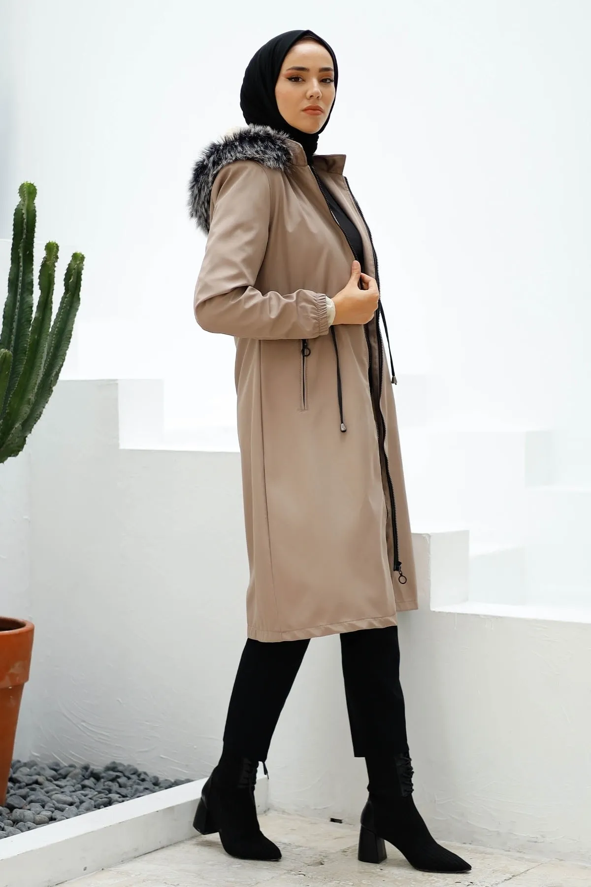 InStyle  4601 Jacke mit Fleece-Innenseite, regendicht – Stein