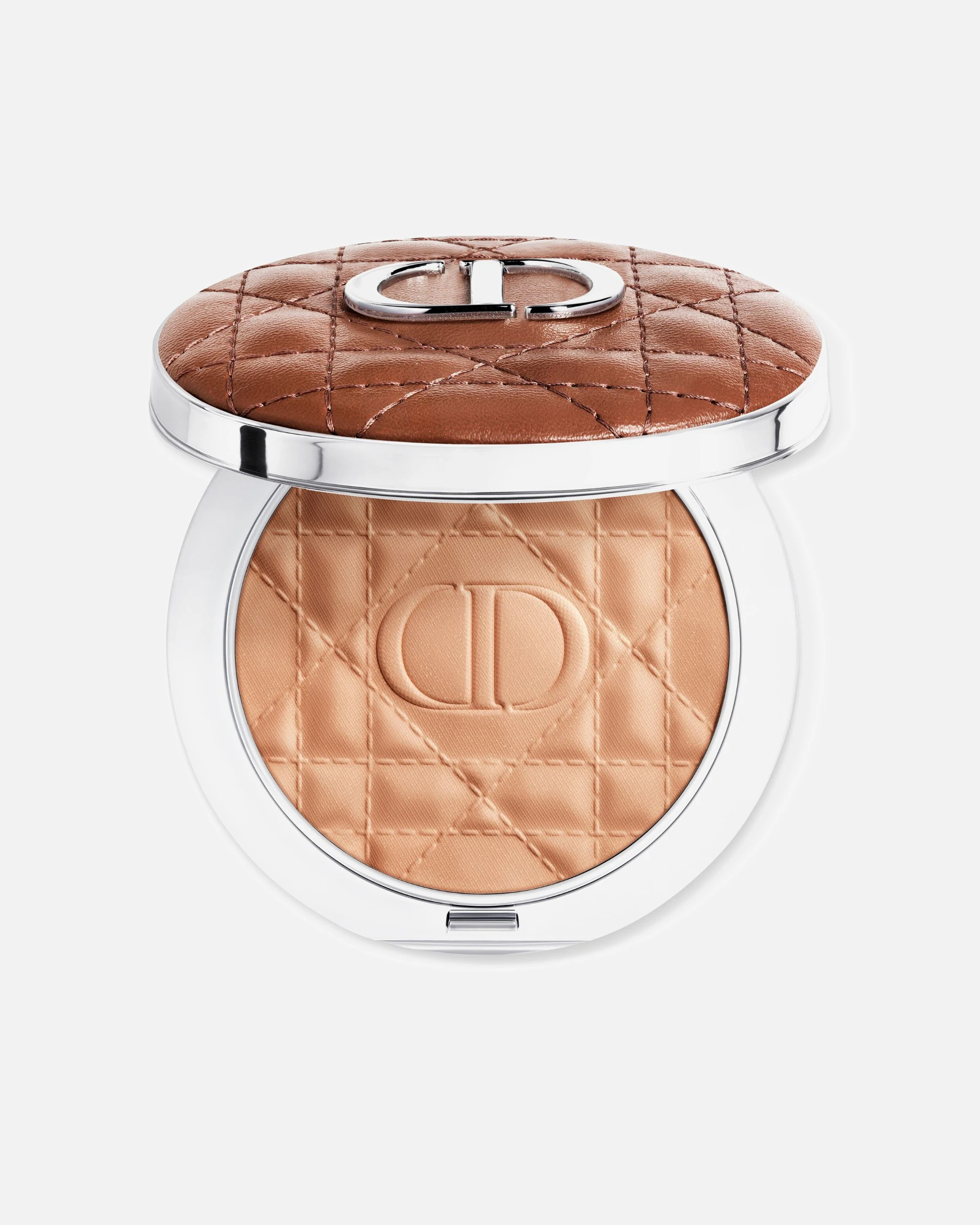 DIOR Nude Bronze Bronzing Powder med naturlig glød eller matt finish