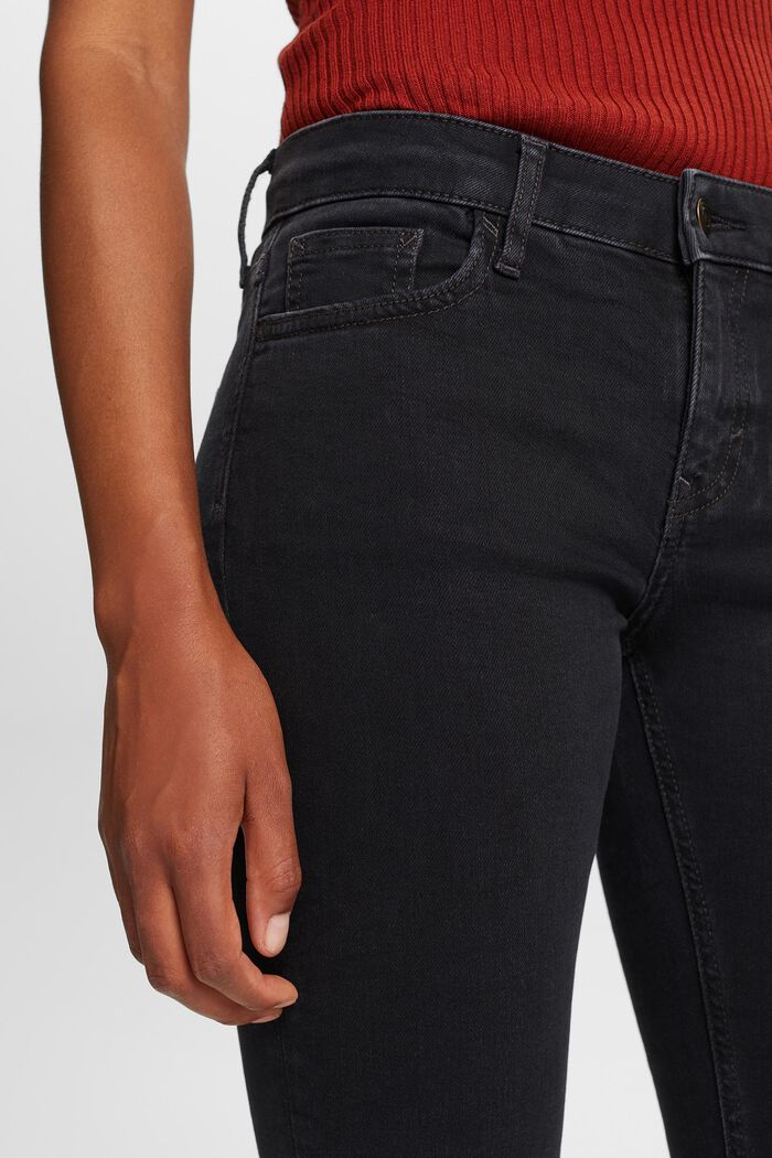Recycelt: Skinny Jeans mit mittelhohem Bund