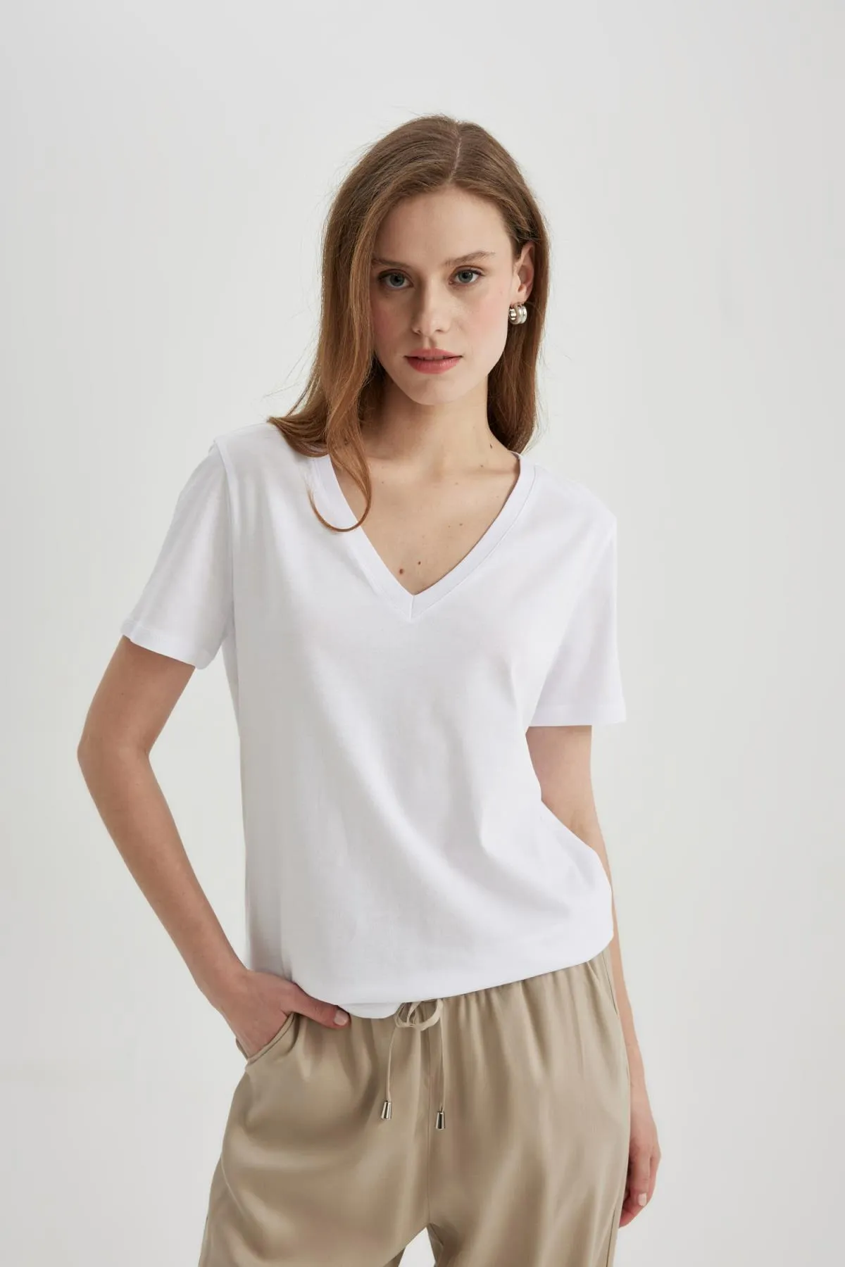 DeFacto  T-Shirt - Weiß - Regular Fit