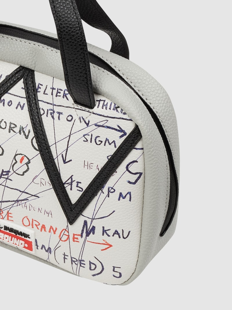 Tasche in Leder-Optik mit Print in weiß