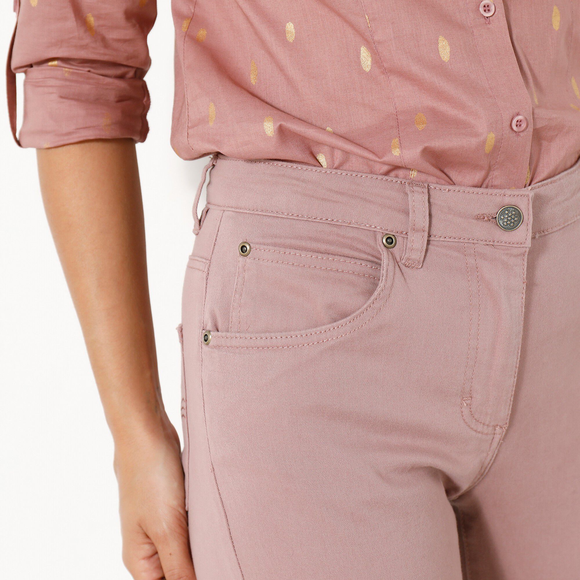 Pantalon sculptant coupe 5 poches