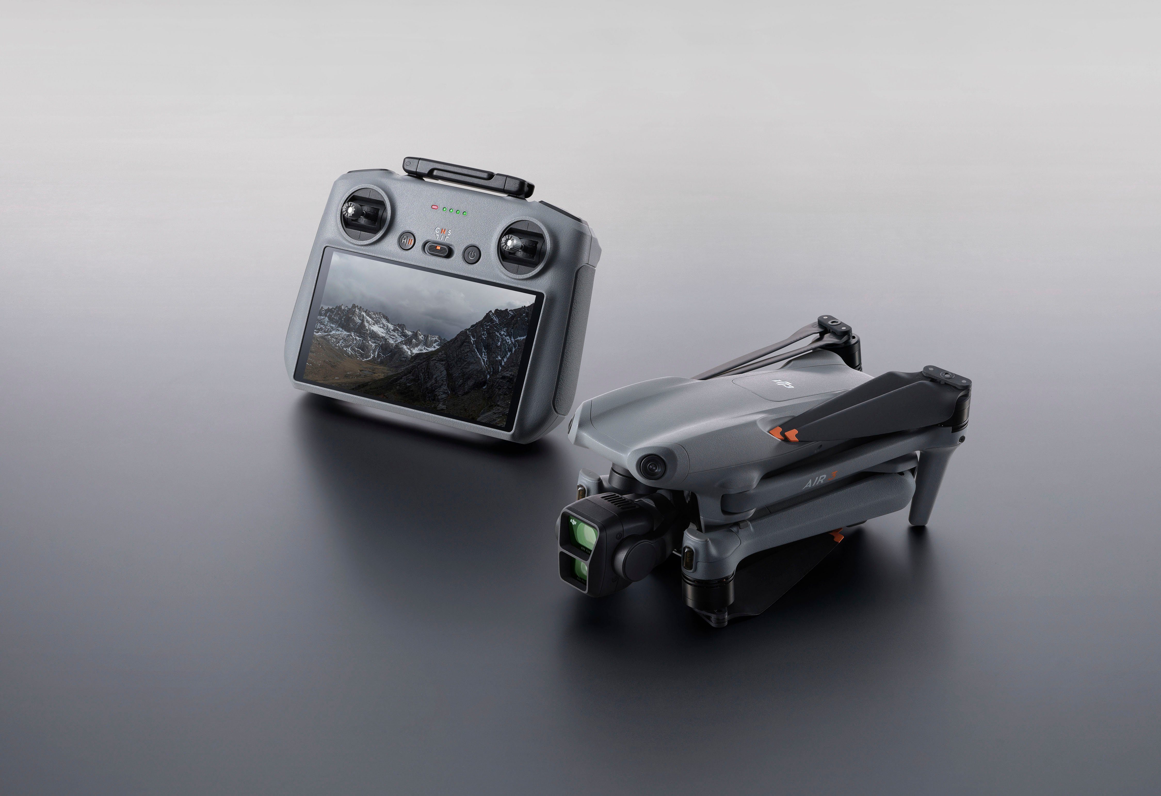 DJI Air 3 Fly More Combo (DJI RC 2) Drohne (4K Ultra HD)