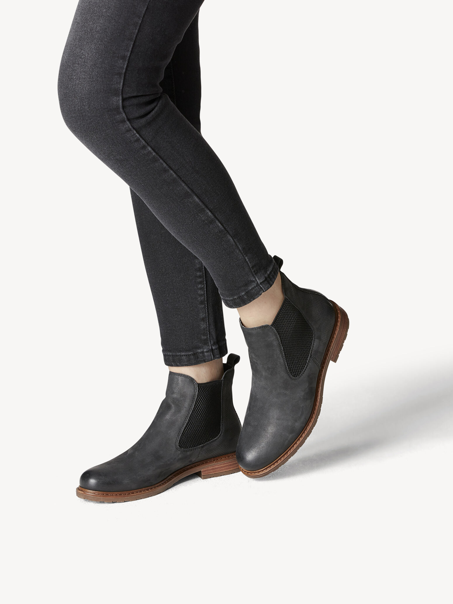 Bottine Chelsea en cuir - noir