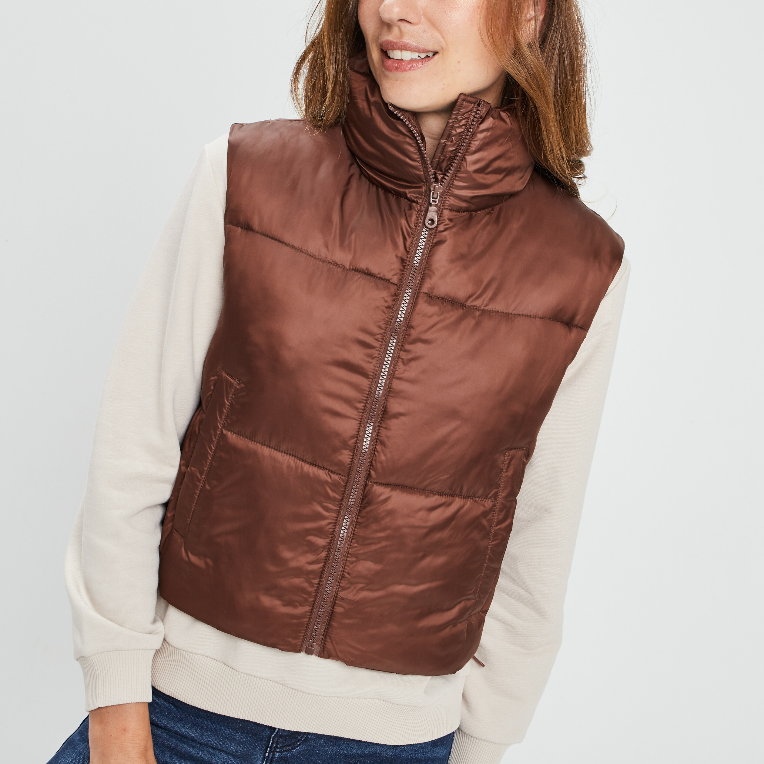 Doudoune droite courte sans manches marron femme | La Halle