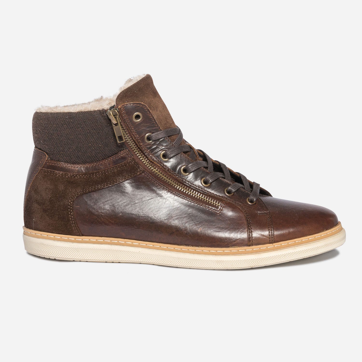 Basket marron en cuir fourrée