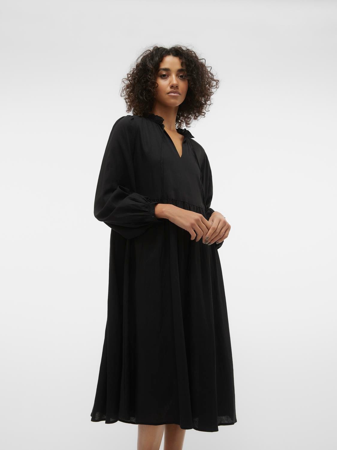 VMINAYAH Langes Kleid
