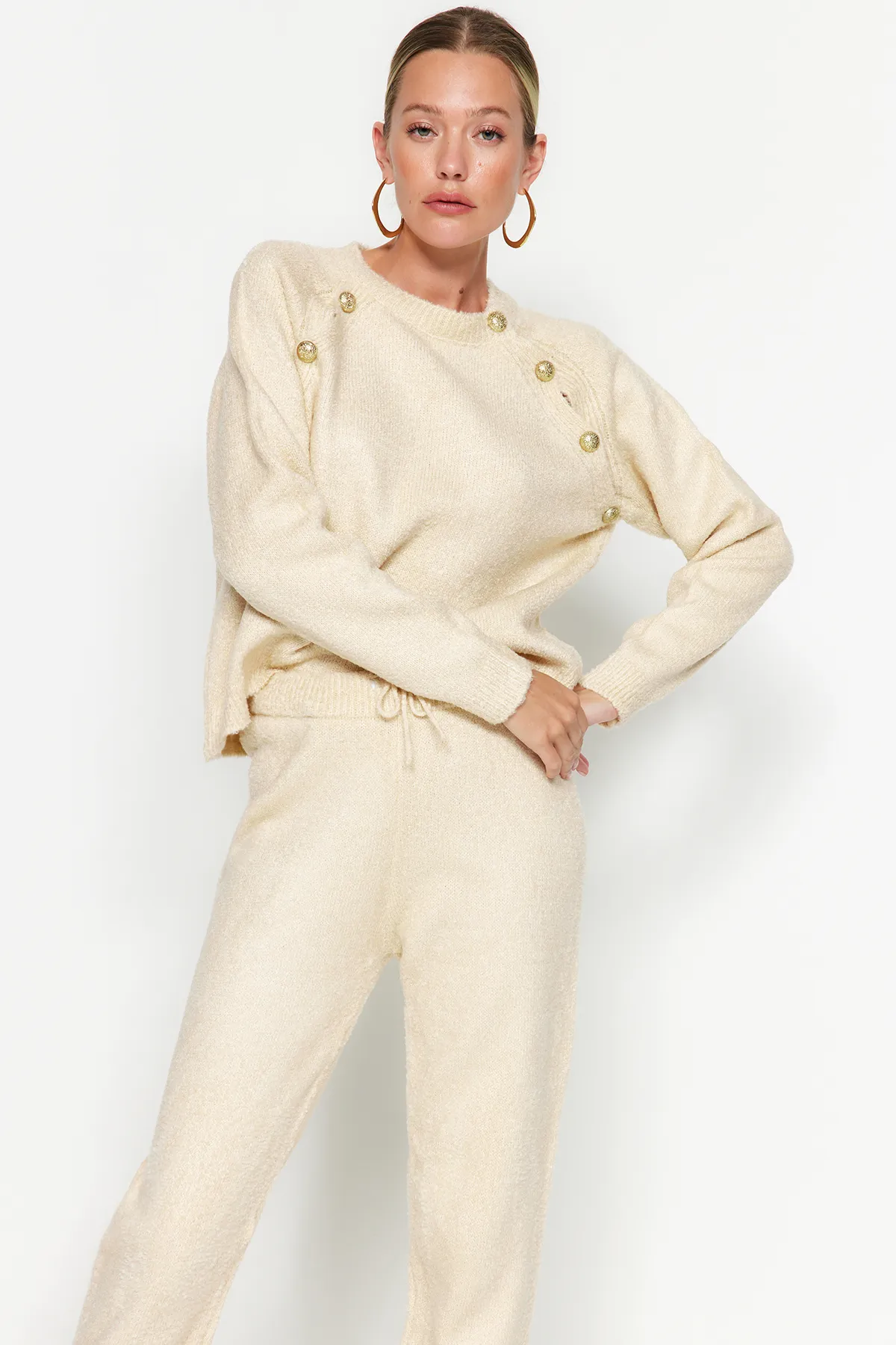 Trendyol Collection  Steinfarbenes Strickoberteil-Set TWOAW24AU00105