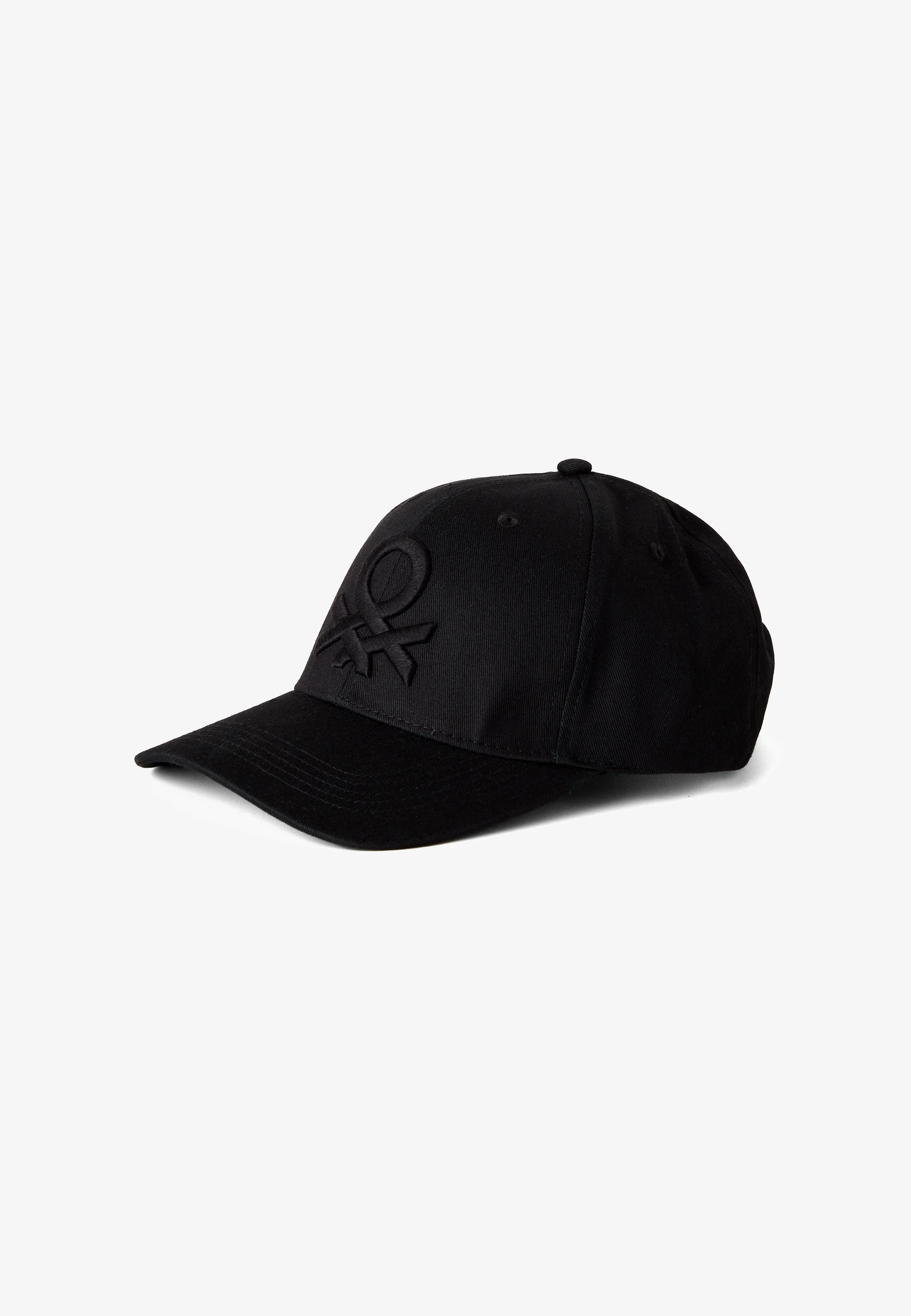 Gorra United Colors of Benetton CON BORDADO