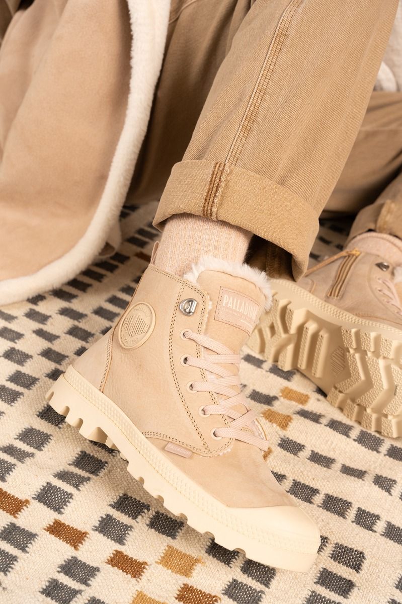 Palladium  PAMPA HI ZIP WL - Crème