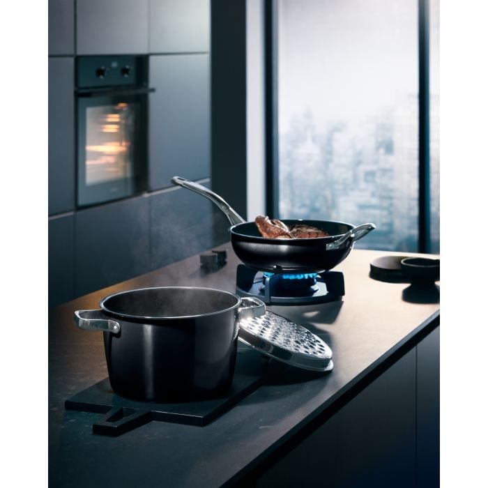 Fusiontec Aromatic Bratentopf, 22 cm, Black