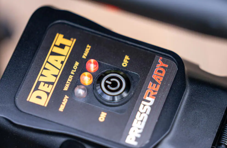 Lavadora de alta pressão DEWALT 3400 PSI 2,5 GPM com água fria e bomba de lóbulos axiais AAA