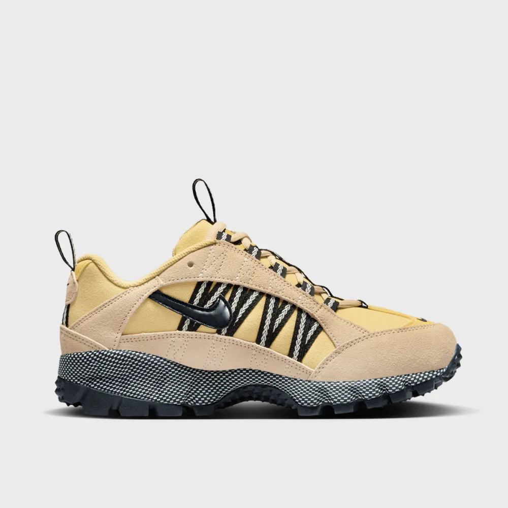 Nike Air Humara FB9982-200 / braun