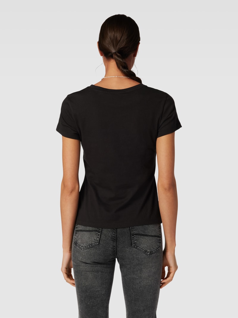 Slim Fit T-Shirt mit Label-Print in schwarz