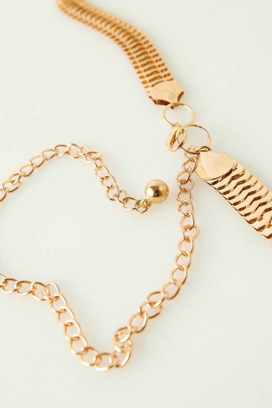 Snake chain belt