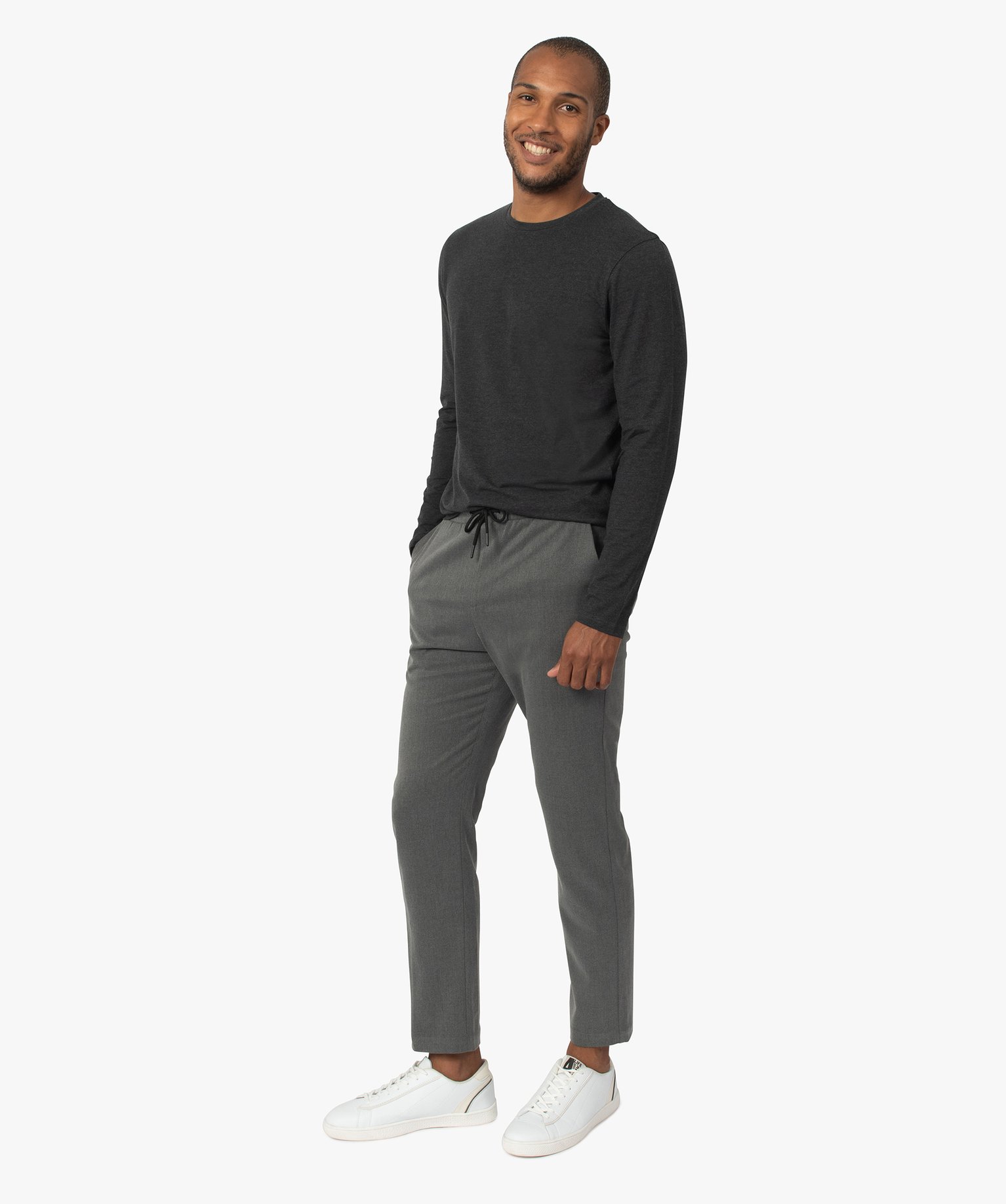 Tee-shirt homme à manches longues et col rond coupe slim gris fonce | GEMO
