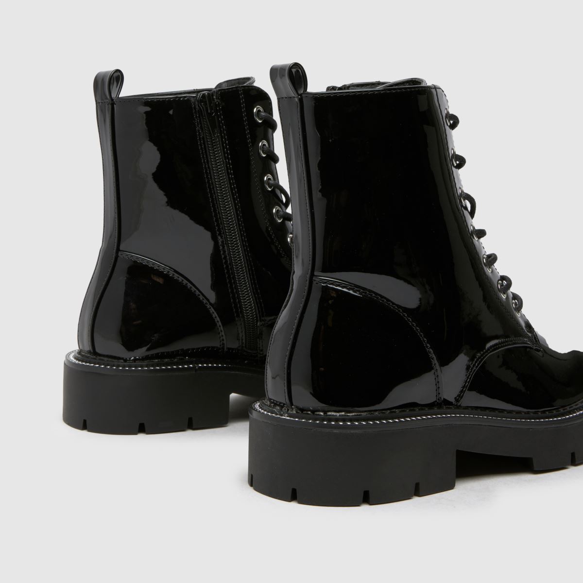 Schuh – Birdy Hardwear – Svarta snörstövlar