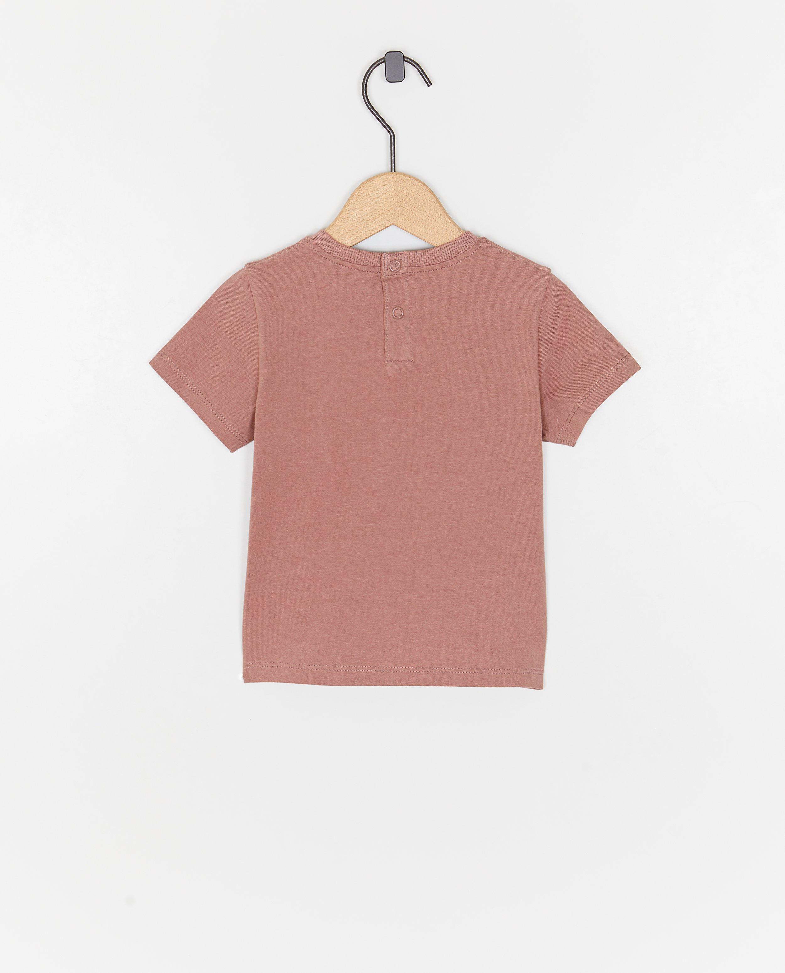 Cuddles and Smiles t-shirt med broderad van lila