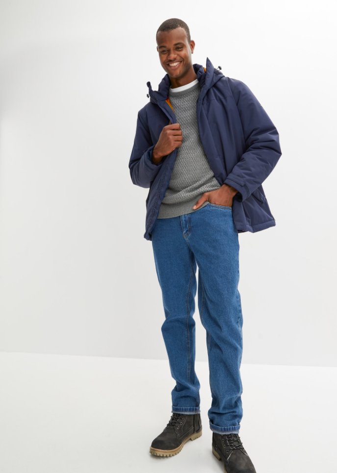 Winterjacke mit Komfortschnitt und recyceltem Polyester