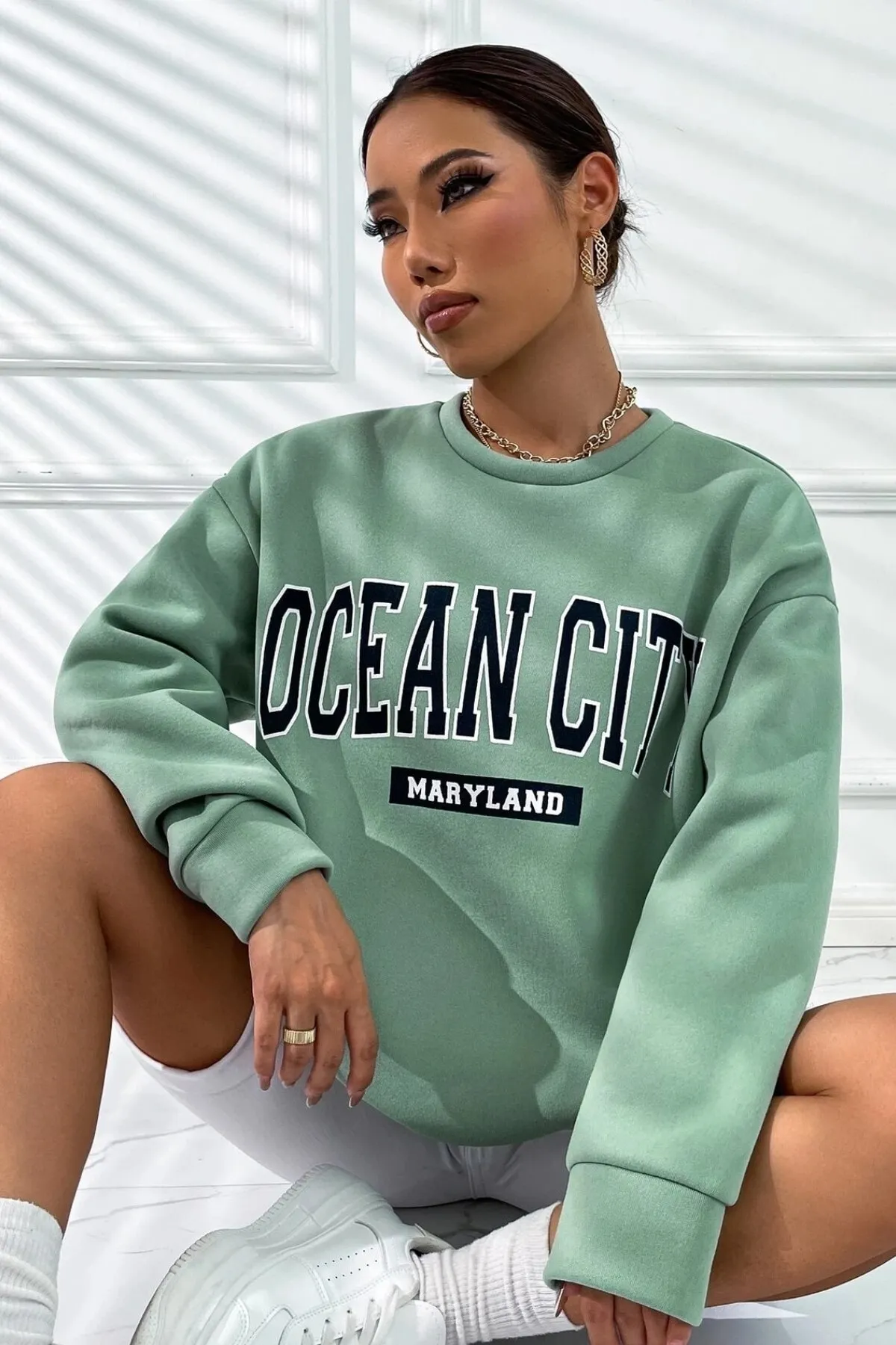 MODAGEN  Unisex Mintgrünes Ocean City bedrucktes Oversize-Sweatshirt mit Rundhalsausschnitt