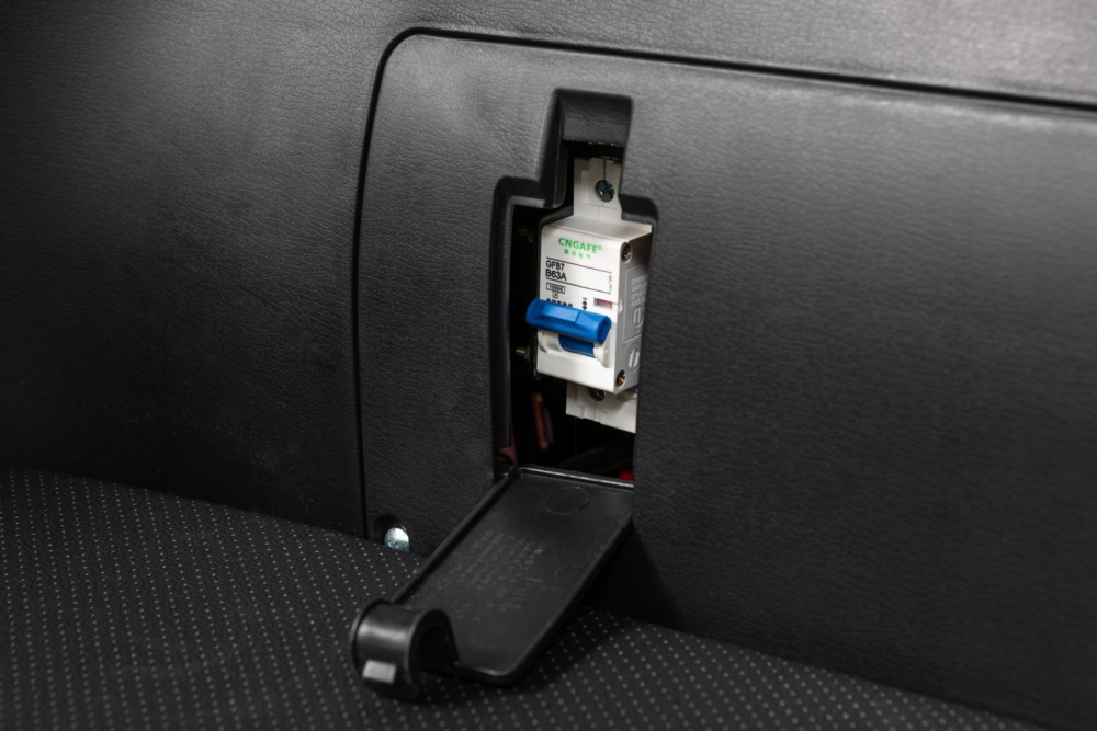 Econelo Elektro Kabinenroller Nelo 4.1  45 km/h bordeauxrot