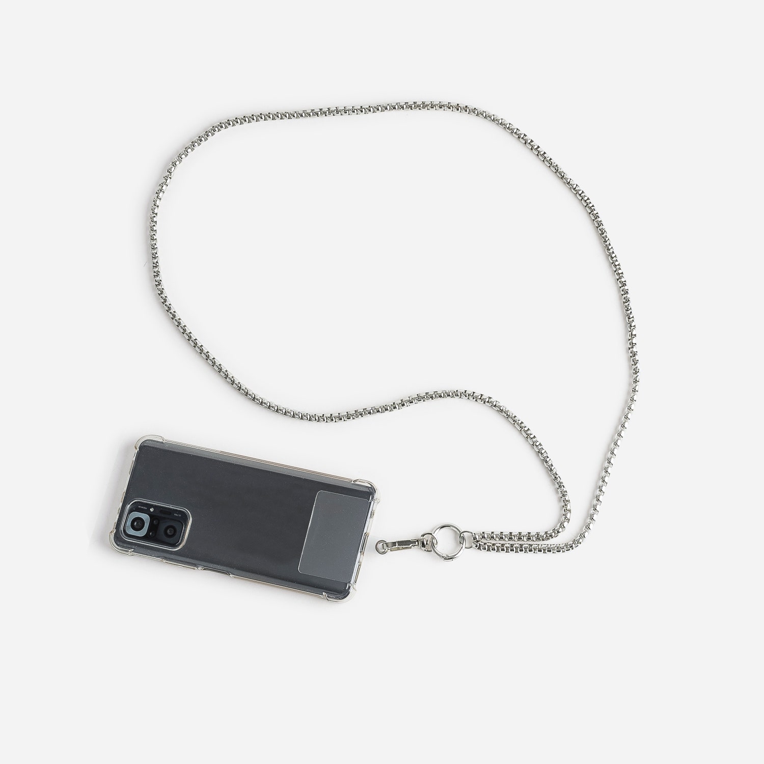 Chaîne-bijou TEXTO argentée pour téléphone