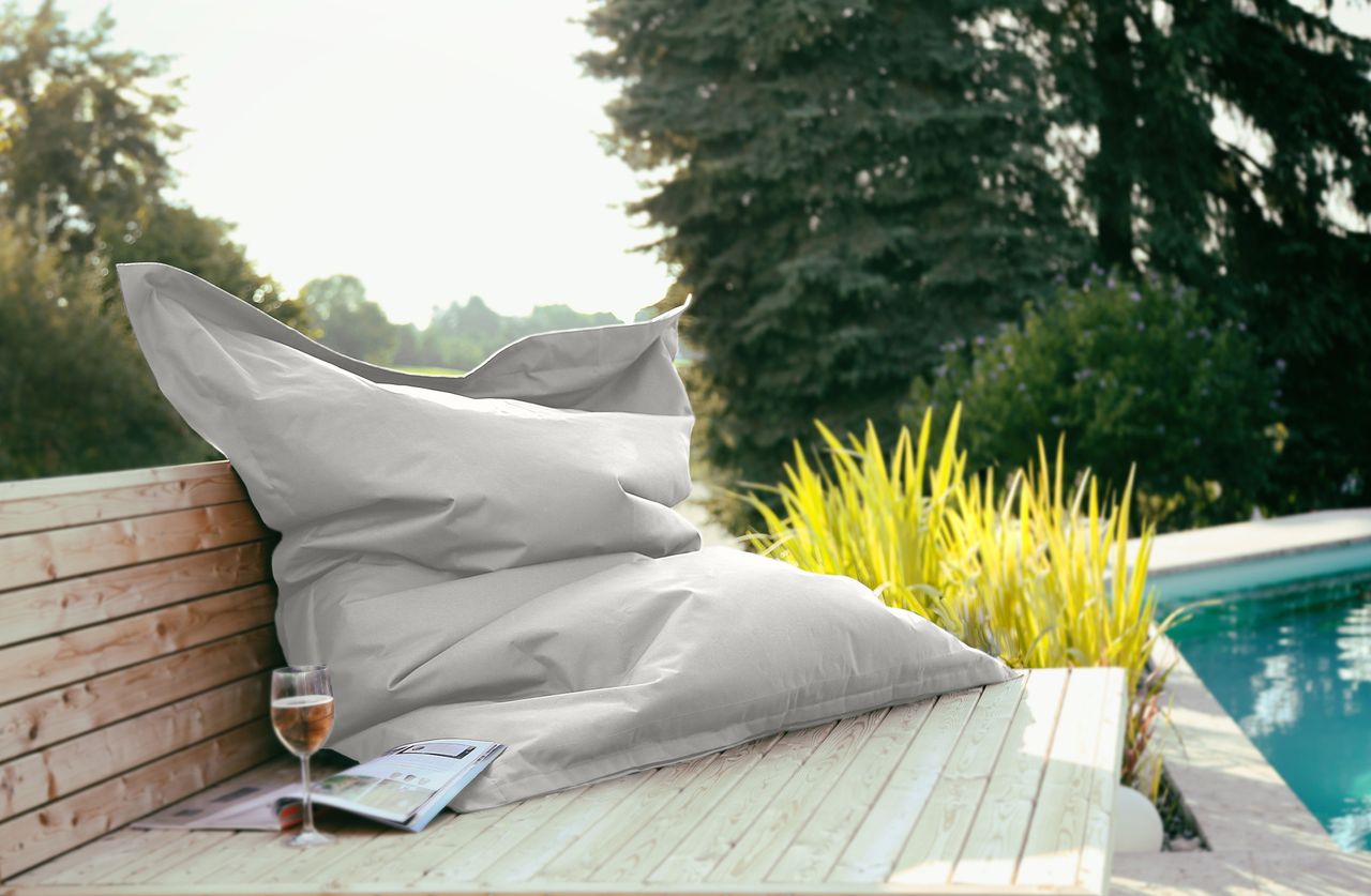 Kinzler Outdoorfähiger Riesensitzsack ca. 140 x 180 cm, Farbe grau