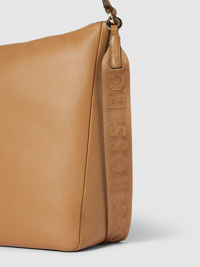 Hobo Bag mit Label-Applikation Modell 'Alyce' in camel