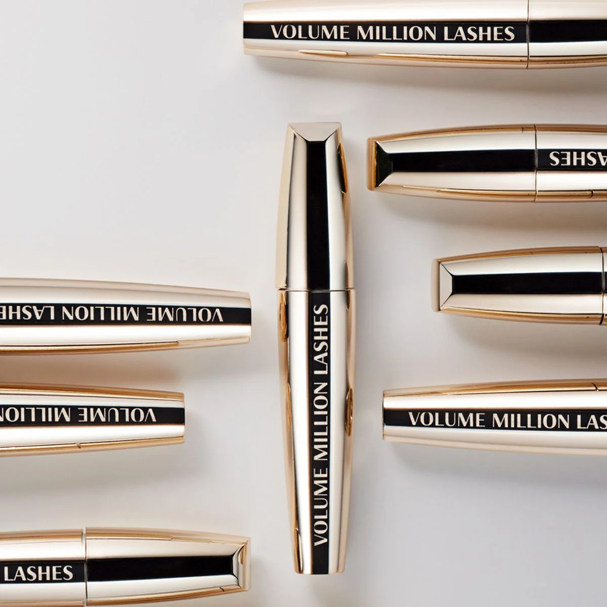 Máscara de pestañas Volume Million Lashes - Máscara de pestañas