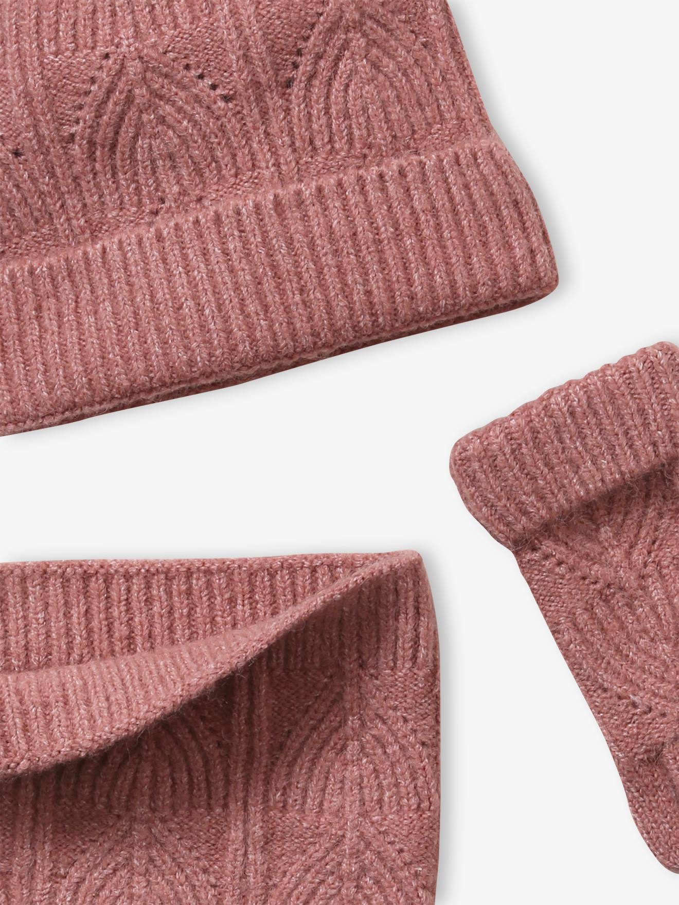 Ensemble bonnet + snood + moufles en maille torsadée mousseuse rose