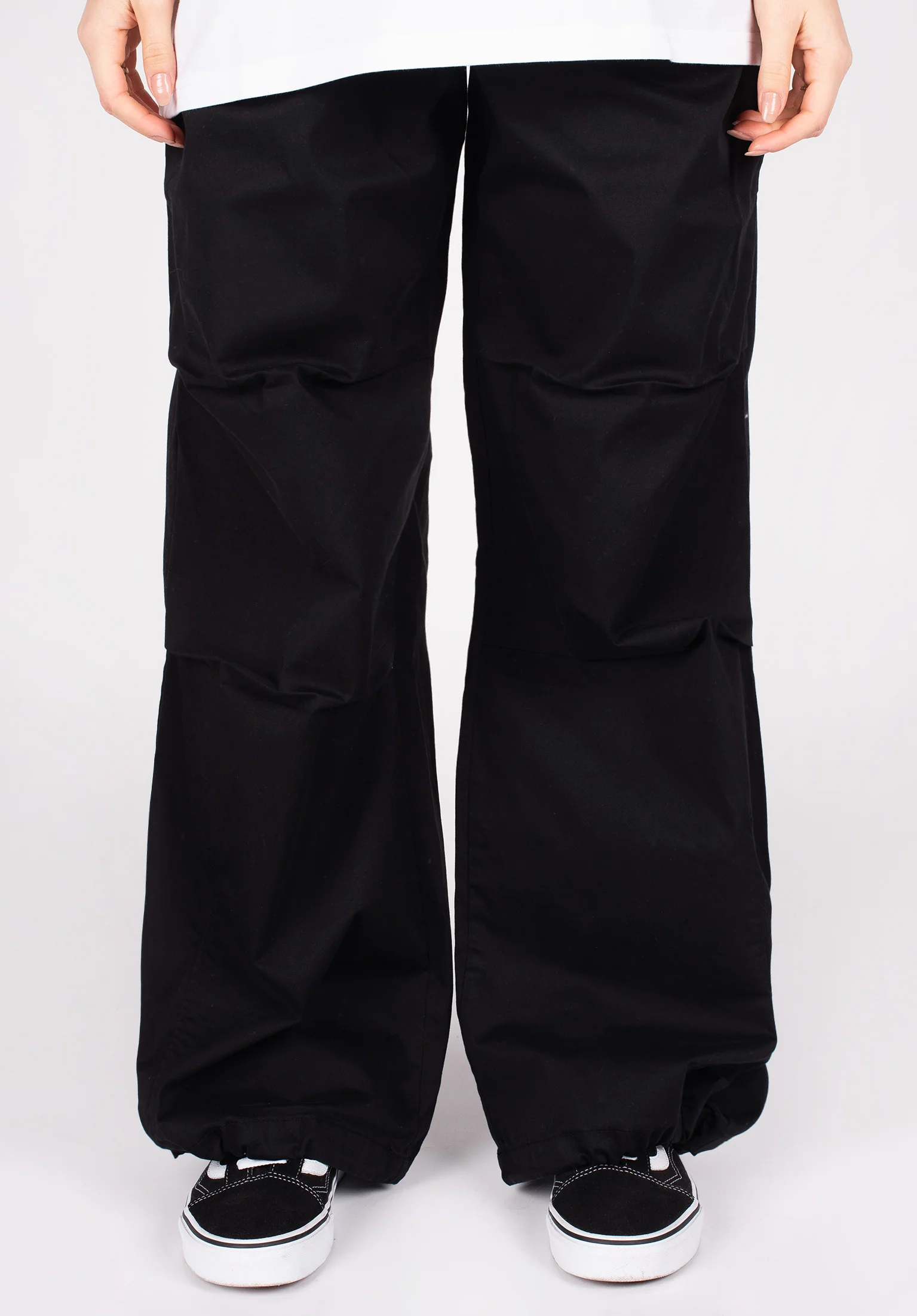 Women Parachute