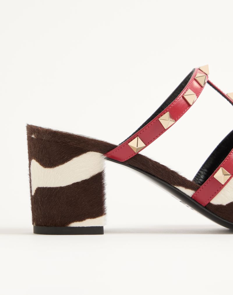 Rockstud Slidesandaler i 60 mm kalveskind med hesteskindseffekt