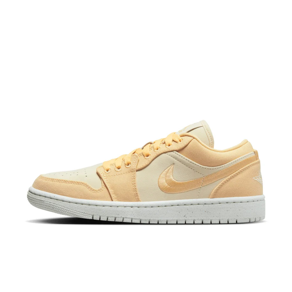 NIKE JORDAN 1 Low Air WMNS Jordan SE DV0426-200 / orange