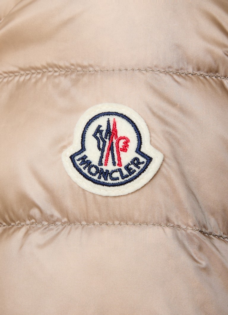 Moncler Lans stepēta jaka ar dūnu pildījumu un kabatām ar atloku