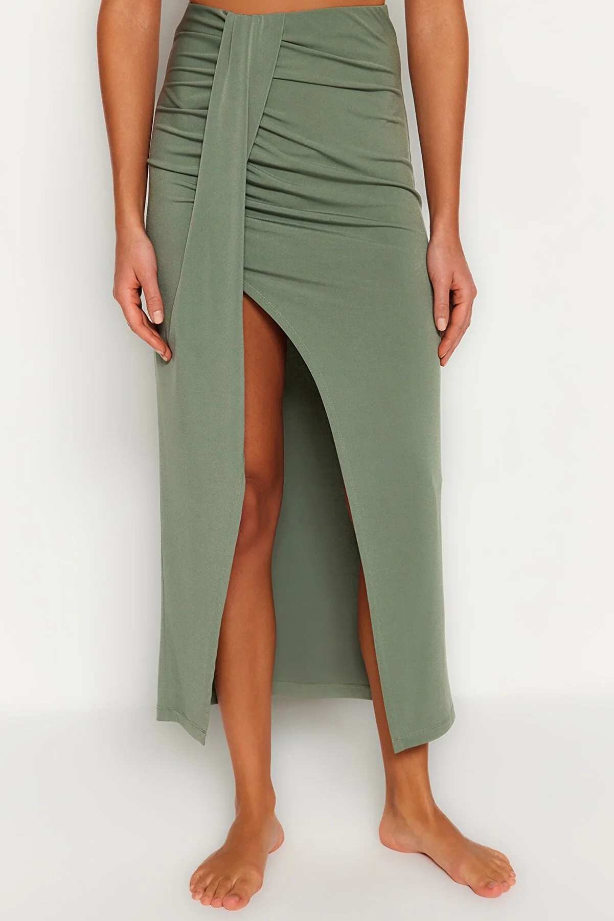 Trendyol Collection  Khakifarbener, taillierter, gewebter Maxi-Schlitzrock TBESS23ET00021