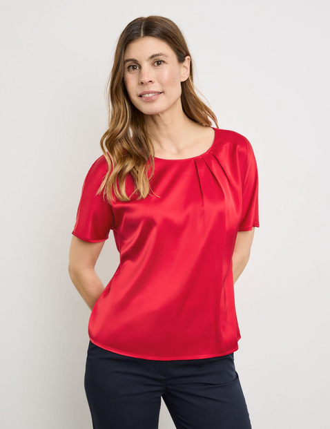 Fließendes Blusenshirt mit Material-Patch