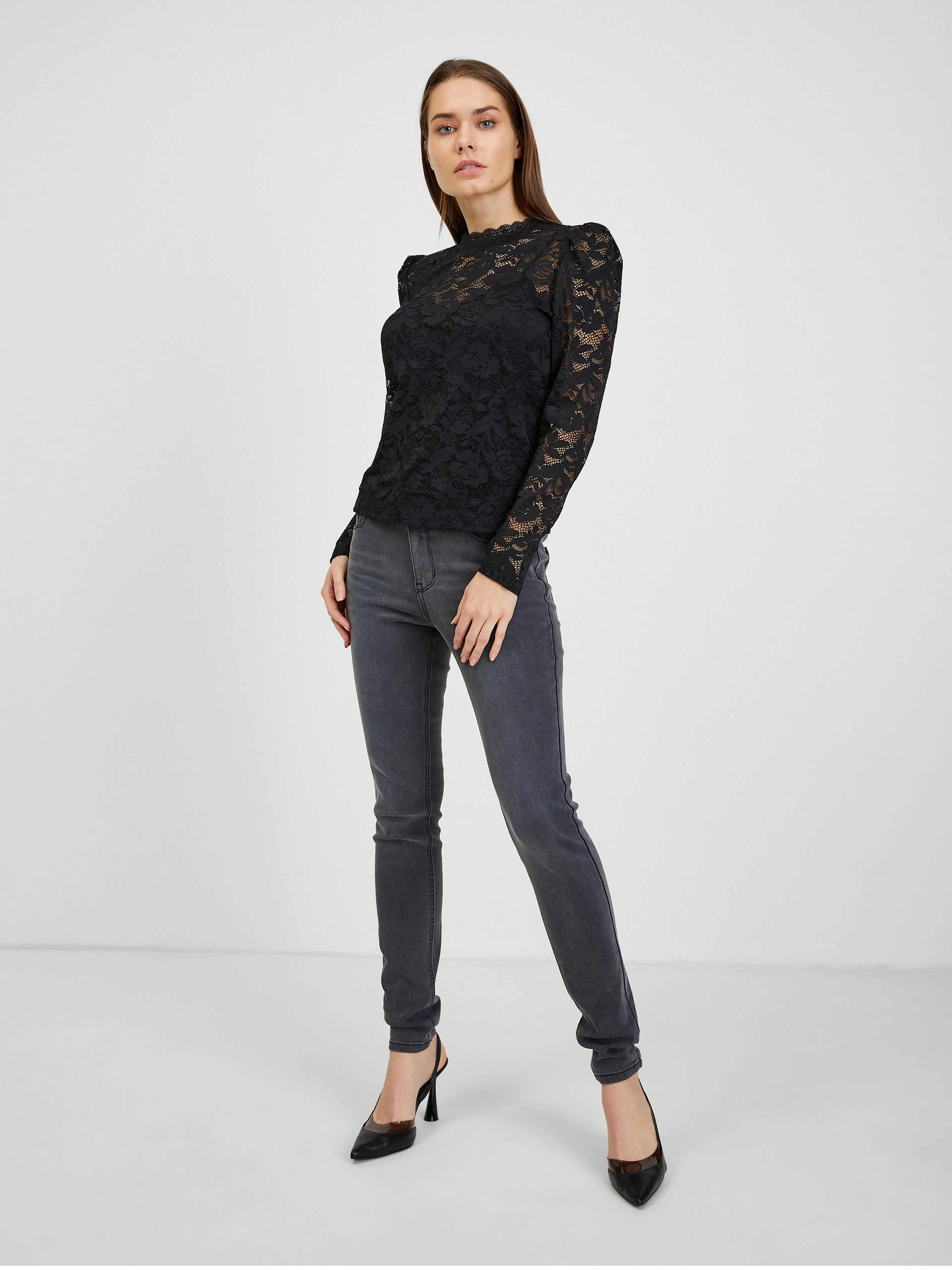 Schwarzes Damen T-Shirt mit Spitze ORSAY