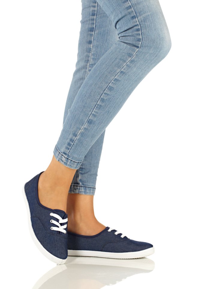 Sneaker
