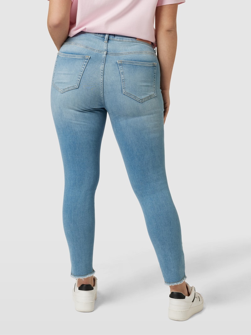 Skinny Fit Jeans mit ausgefranstem Saum Modell 'WILLY' in jeans