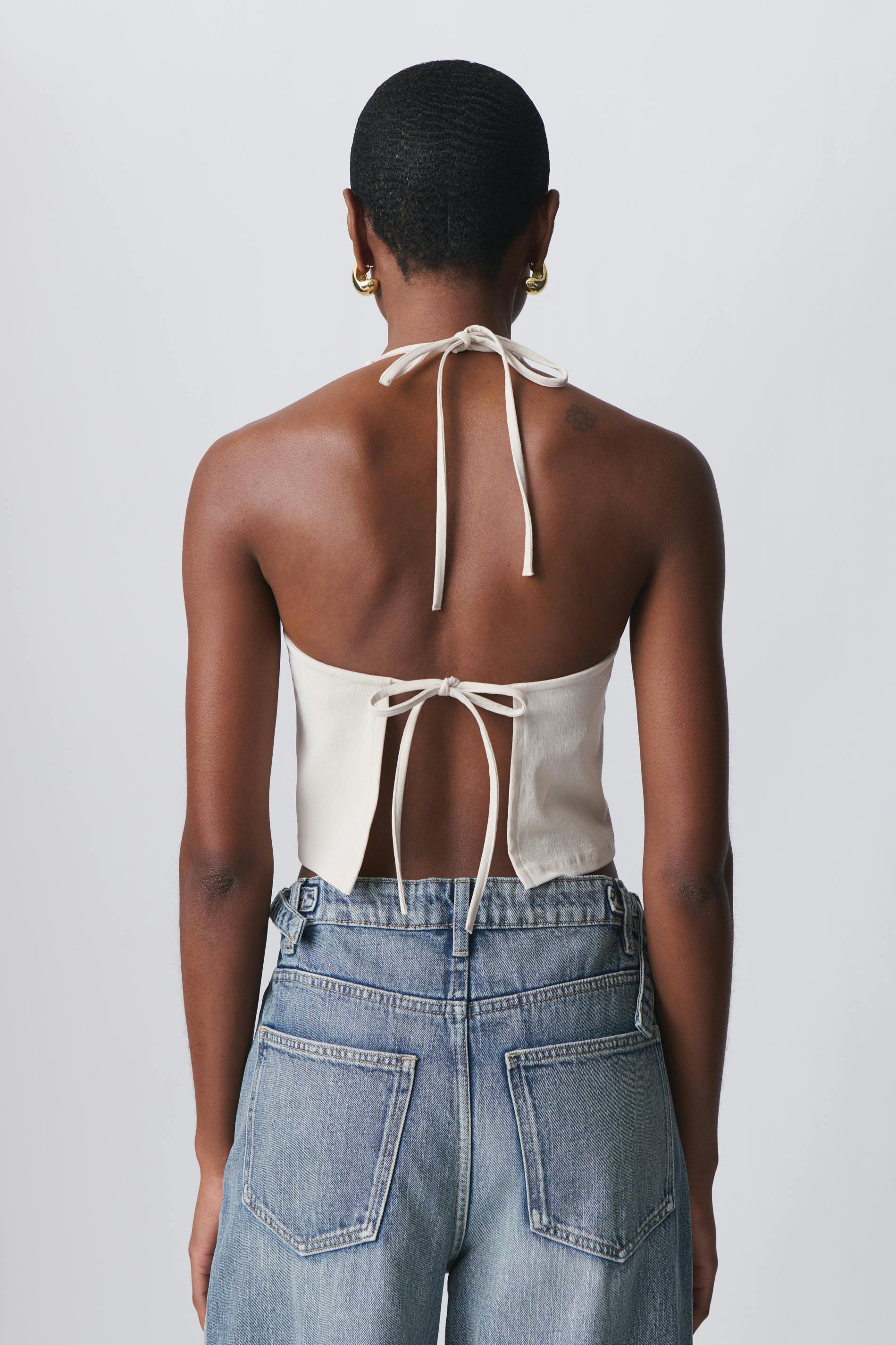 Halterneck vest
